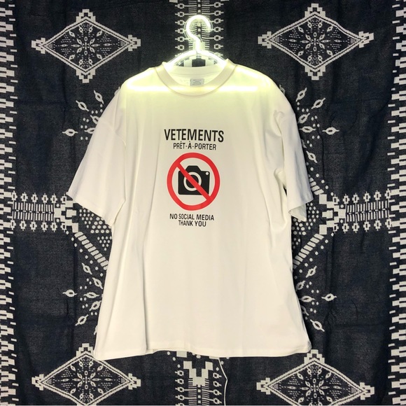Vetements Other - Vetements ★ AUTHENTIC Antisocial / No Socials Tee
